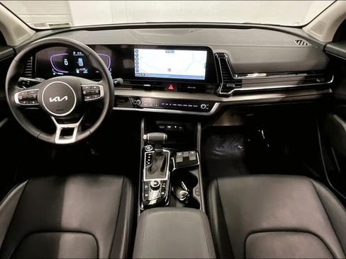 Used 2024 Kia Sportage EX FWD image 18