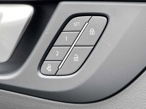 New 2026 Buick Enclave Sport Touring w/ Power Package image 18