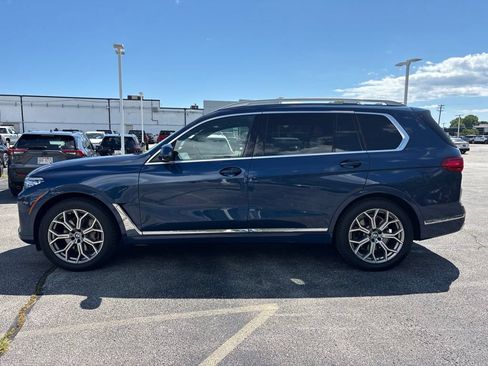 Used 2022 BMW X7 xDrive40i w/ Premium Package AWD/4WD image 3