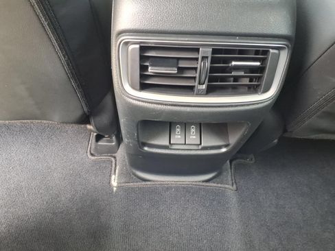 Used 2021 Honda CR-V Touring image 32