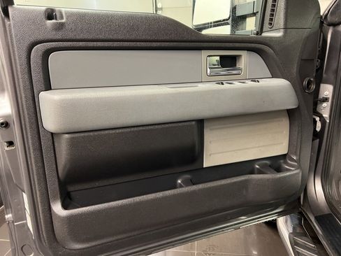 Used 2011 Ford F150 XLT w/ XLT Chrome Pkg image 22