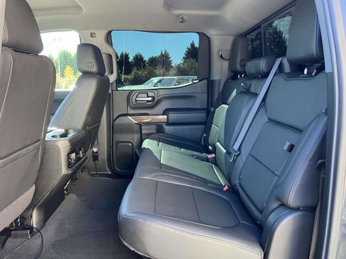 Used 2022 Chevrolet Silverado 1500 LT Trail Boss w/ Convenience Package II image 27