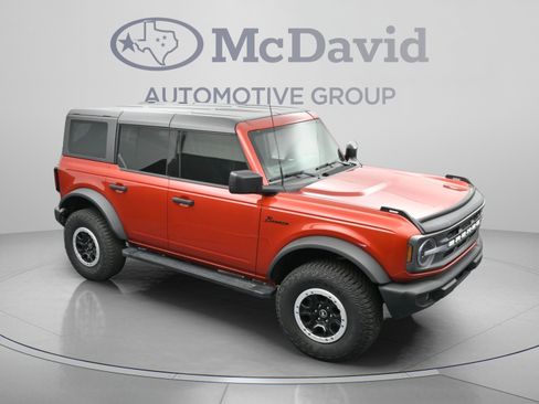 Used 2023 Ford Bronco Big Bend w/ Sasquatch Package AWD/4WD image 32