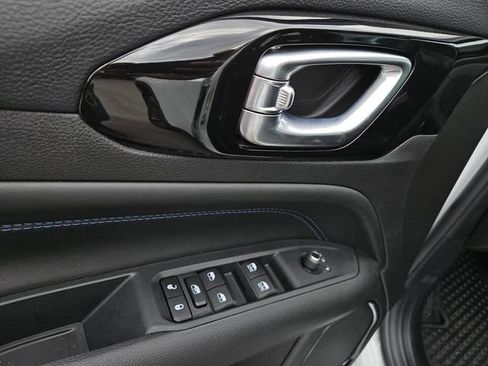 New 2026 Jeep Compass Latitude w/ Quick Order Package 29K image 47