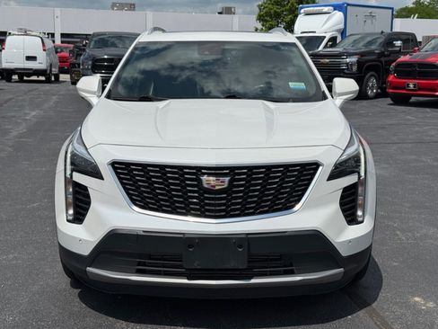 Used 2019 Cadillac XT4 Premium Luxury AWD/4WD image 3