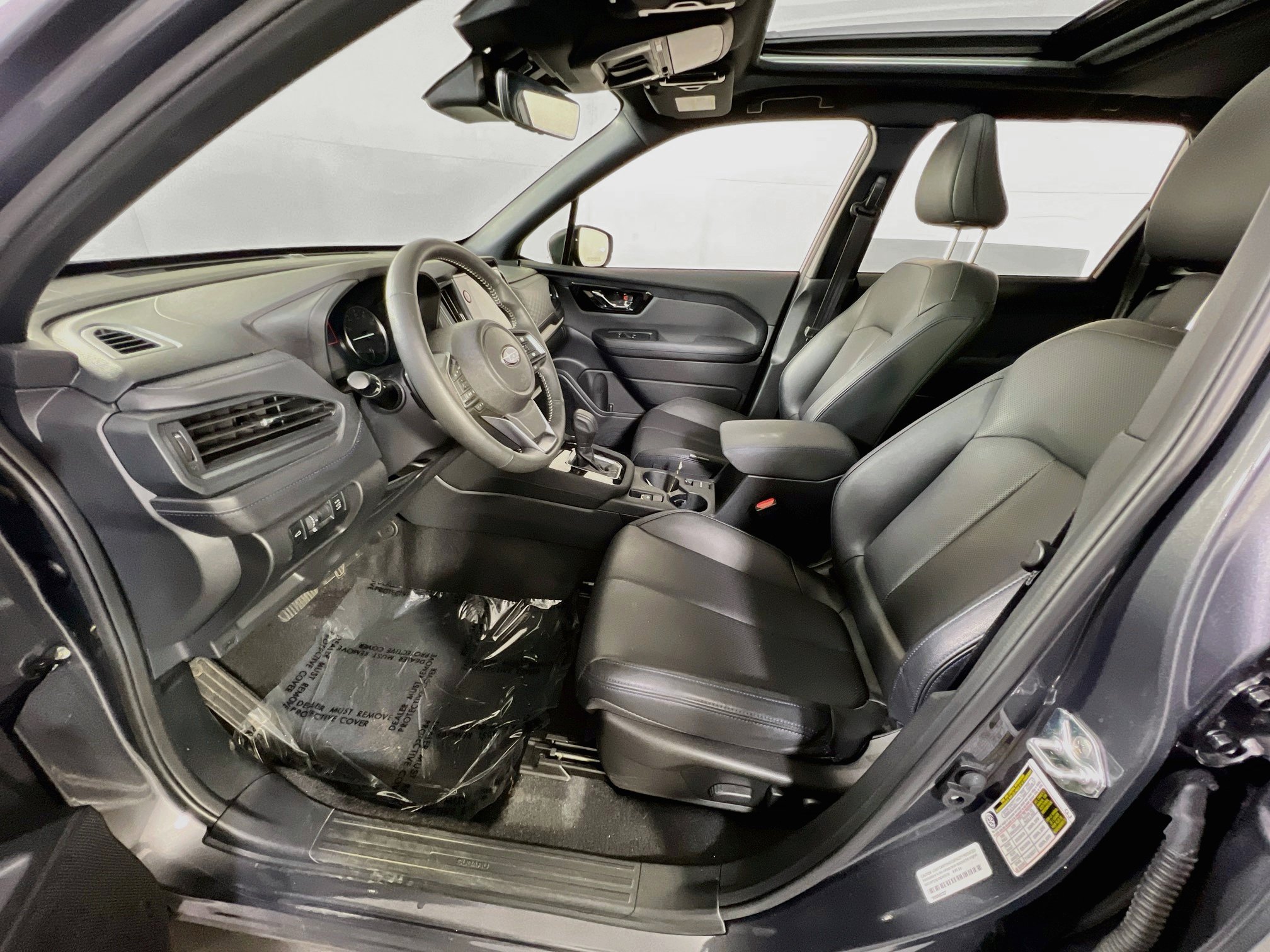 Used 2025 Subaru Forester Limited AWD/4WD image 20