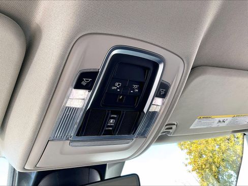 Used 2022 RAM 1500 Laramie image 33