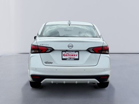 New 2025 Nissan Versa SV image 4