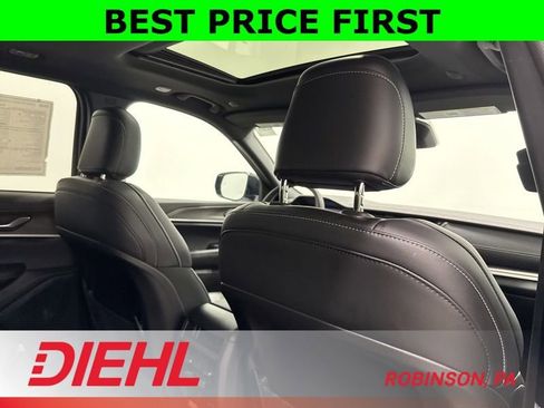 New 2026 Jeep Grand Cherokee Altitude AWD/4WD image 13