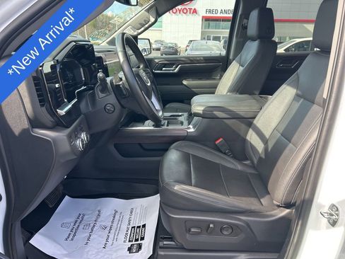 Used 2023 GMC Sierra 1500 SLT w/ SLT Premium Plus Package image 3