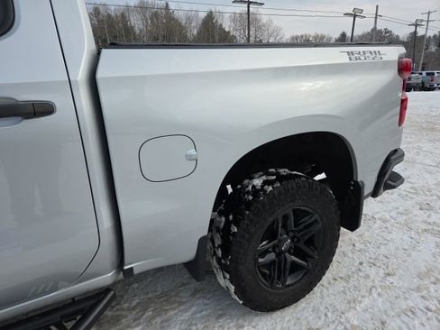 Used 2022 Chevrolet Silverado 1500 Custom Trail Boss w/ LPO, Dark Essentials Package image 35