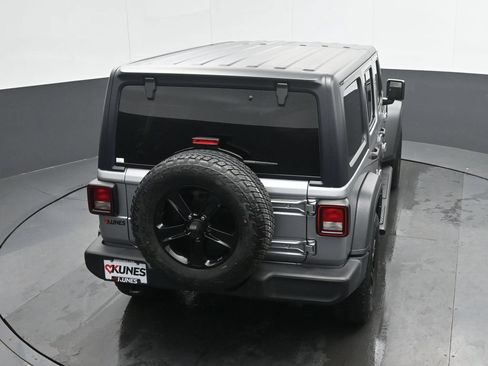 Used 2021 Jeep Wrangler Unlimited Sport AWD/4WD image 30