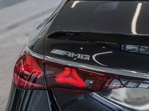 Used 2025 Mercedes-Benz E 53 AMG e 4MATIC Sedan image 22