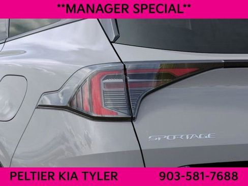 New 2026 Kia Sportage SX FWD image 12