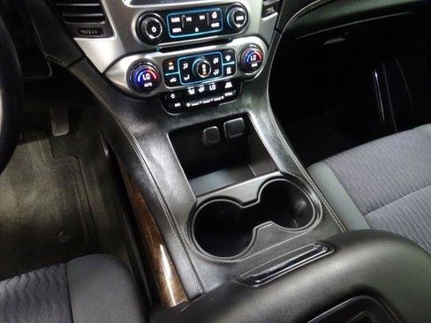 Used 2015 Chevrolet Tahoe LS AWD/4WD image 28