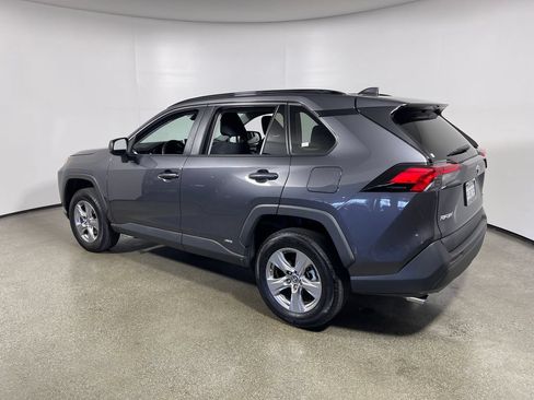 Certified 2024 Toyota RAV4 LE AWD/4WD image 5