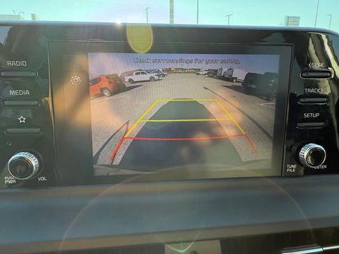 Used 2024 Kia Seltos LX image 10