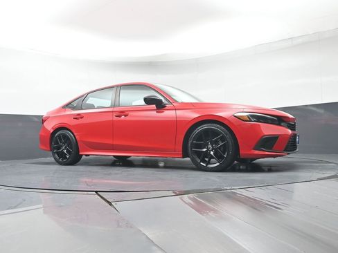 Used 2023 Honda Civic Sport image 30