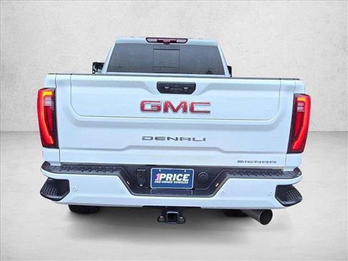 Used 2025 GMC Sierra 2500 Denali w/ Denali Reserve Package AWD/4WD image 6
