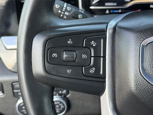 Used 2025 GMC Sierra 1500 SLT AWD/4WD image 24