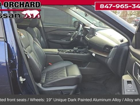 Used 2024 Nissan Rogue Platinum w/ Platinum Premium Package image 8