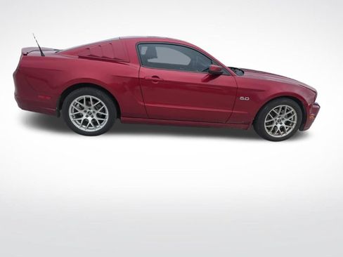 Used 2014 Ford Mustang GT Premium w/ Comfort Package RWD image 41