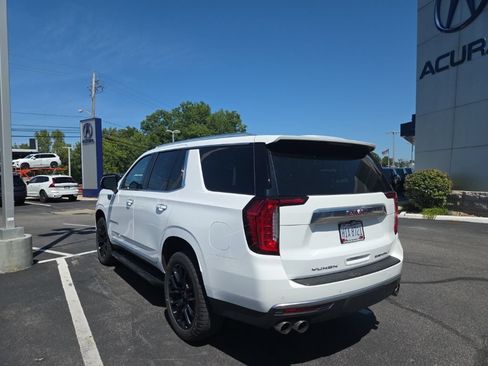 Used 2024 GMC Yukon Denali AWD/4WD image 6