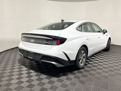 New 2026 Hyundai Sonata SE image 16