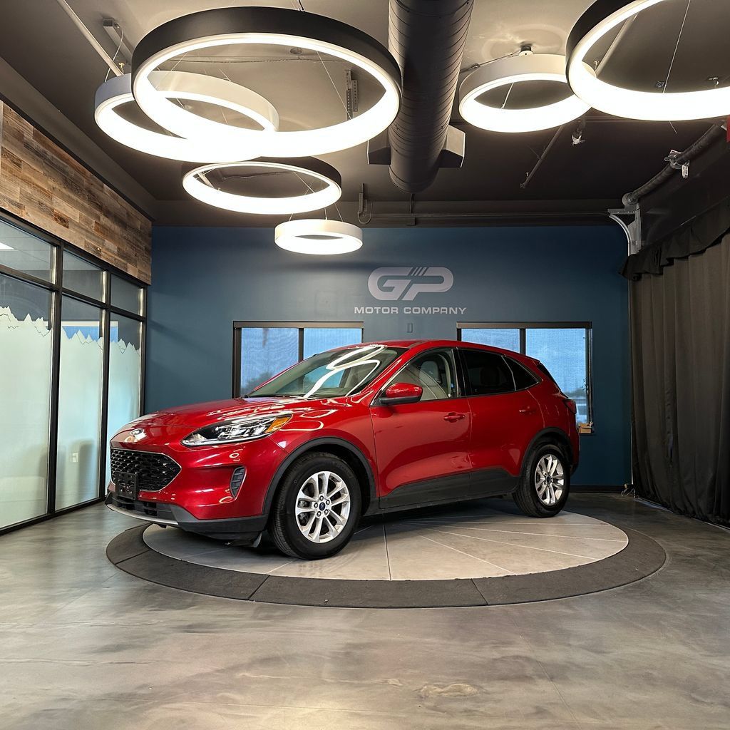 Used 2020 Ford Escape SE FWD image 7