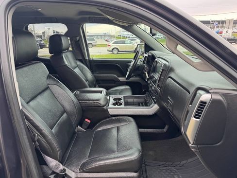 Used 2015 Chevrolet Silverado 1500 LTZ Z71 w/ LTZ Plus Package image 13
