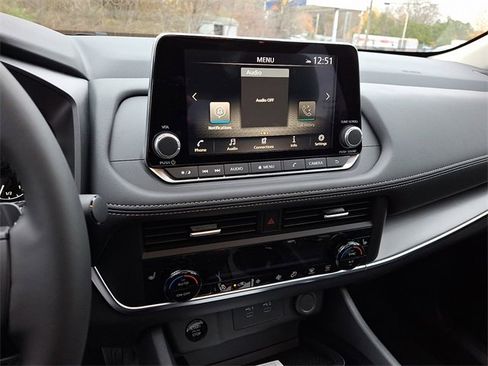 New 2026 Nissan Rogue SV w/ SV Premium Package image 8