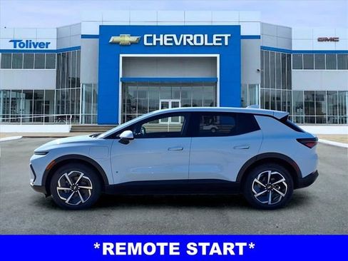 Used 2026 Chevrolet Equinox EV LT image 4