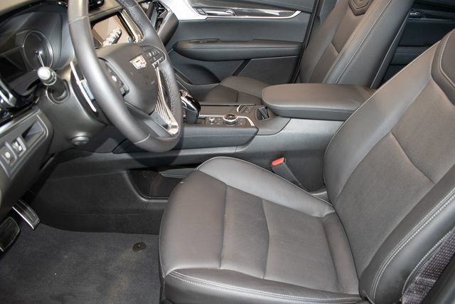 Used 2024 Cadillac XT6 Sport AWD/4WD image 23