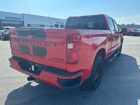 Used 2024 Chevrolet Silverado 1500 Custom w/ Rally Edition AWD/4WD image 5