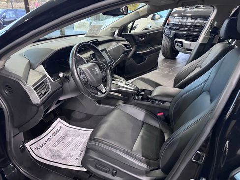 Used 2018 Honda Clarity Touring image 9