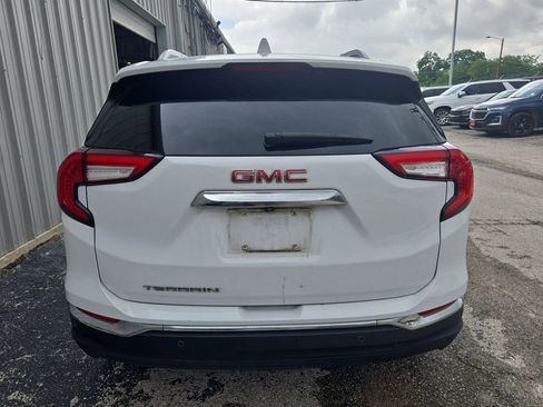 Used 2022 GMC Terrain SLT FWD image 3