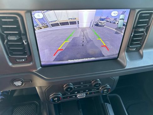 Used 2025 Ford Bronco Big Bend w/ Black Diamond Package AWD/4WD image 20