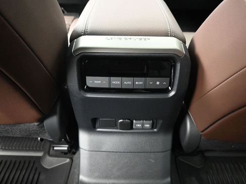 Used 2026 Toyota Land Cruiser image 31