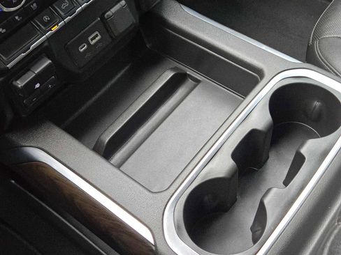 Used 2021 GMC Sierra 1500 SLT image 20