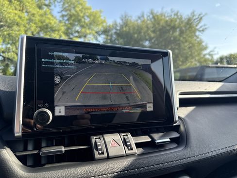New 2025 Toyota RAV4 XLE Premium FWD image 21