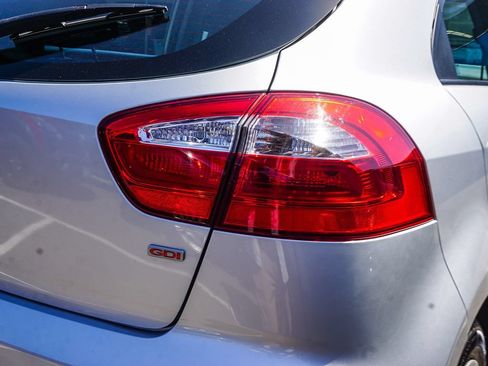 Used 2016 Kia Rio LX FWD image 7