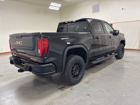 Used 2024 GMC Sierra 1500 AT4X w/ AT4X AEV Edition image 8