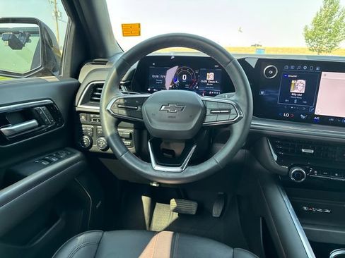 Used 2025 Chevrolet Tahoe RST w/ RST Capability Package AWD/4WD image 13