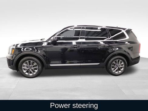 Used 2024 Kia Telluride LX image 6