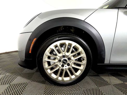 Certified 2025 MINI Cooper S image 8