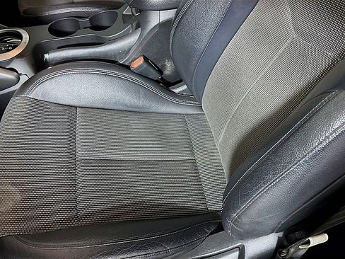 Used 2015 Hyundai Veloster w/ Option Group 02 image 20