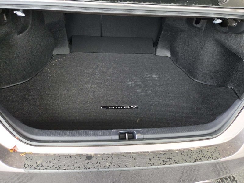 Used 2024 Toyota Camry SE w/ Blackout Package (TMS) FWD image 14