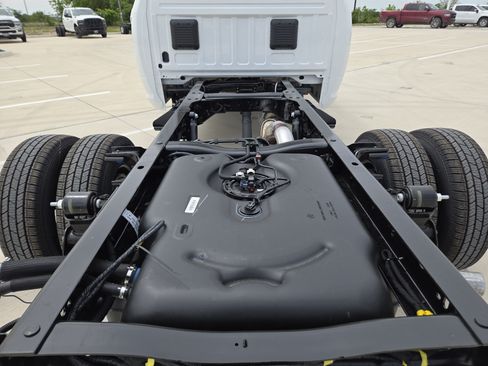 New 2026 RAM 3500 Tradesman AWD/4WD image 20