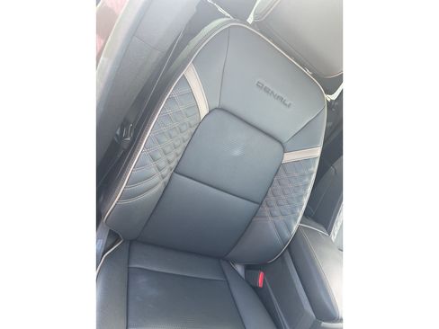 Used 2023 GMC Canyon Denali AWD/4WD image 30