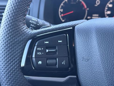 Used 2026 Honda Ridgeline Black Edition image 18